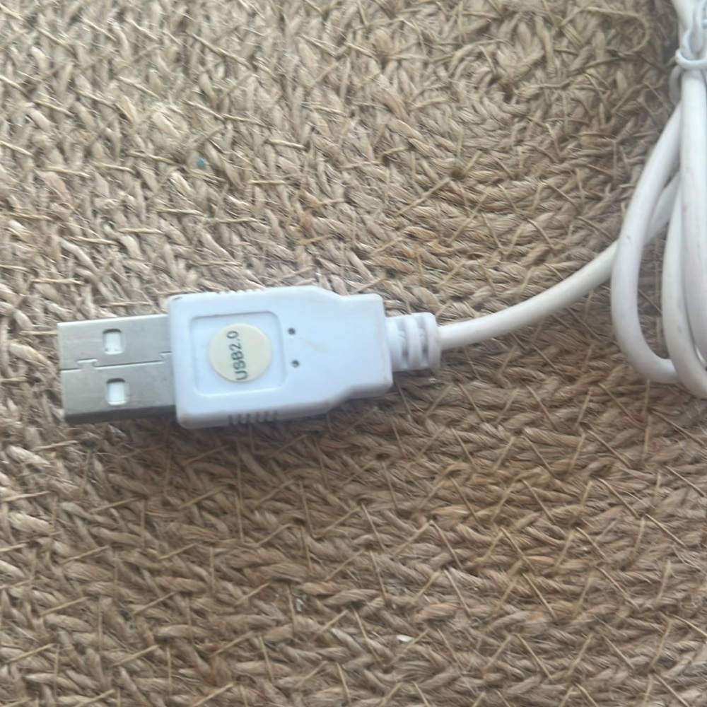 USB 2.0 HUB VINTAGE - Picture 2 of 3